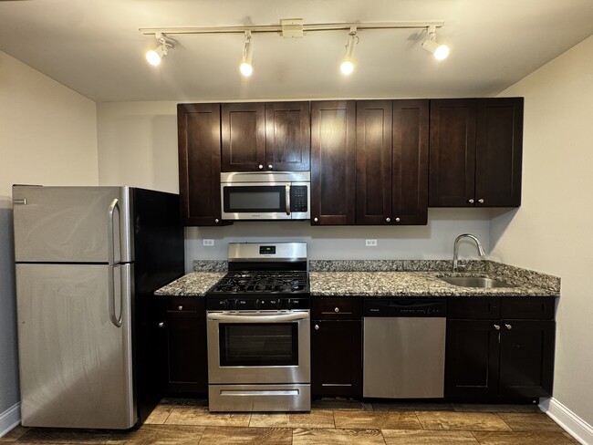 Foto del edificio - 5001 N Sawyer Ave