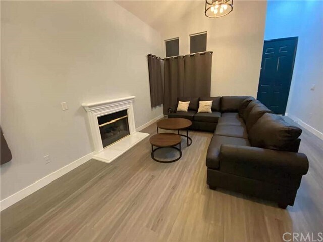 Building Photo - 7940 Summerlin Pl