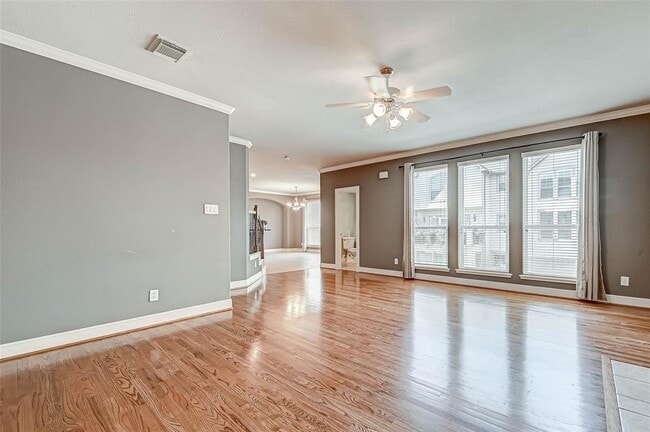 Building Photo - 1304 Cohn St