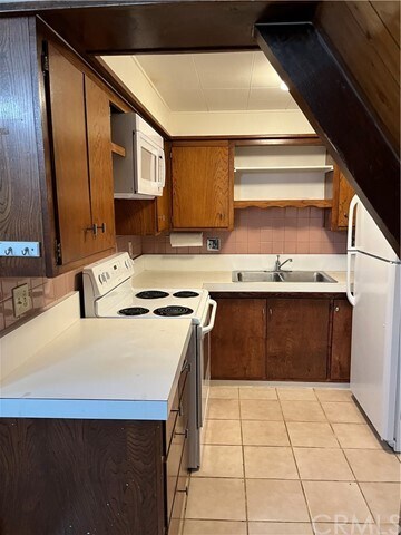 Foto del edificio - 31501 Pleasant Dr