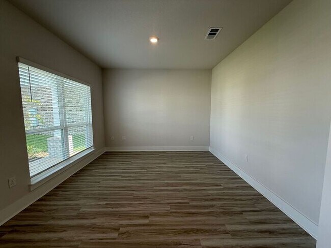 Foto del edificio - Gulf Breeze - Deer Ridge Crossing - 4 bedroom, 2.5 bathroom - New Construction