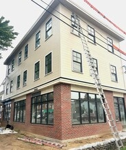 Building Photo - 427 Lafayette Rd