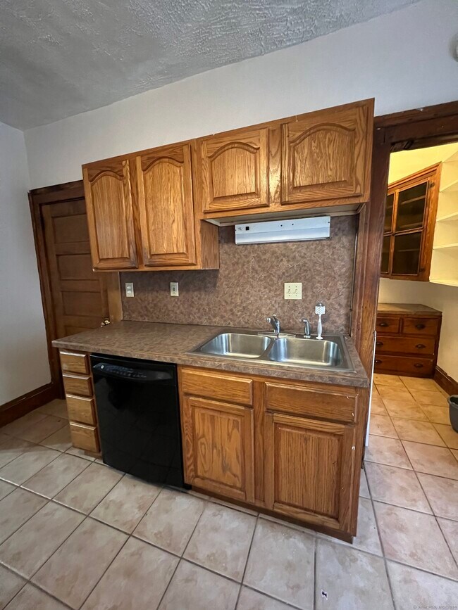 Foto del edificio - 351 Chestnut St