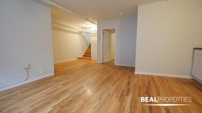 Foto del edificio - 1 bedroom in CHICAGO IL 60657