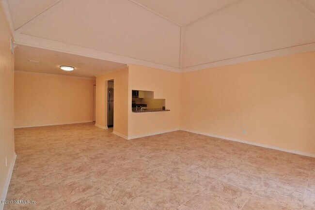 Building Photo - 3866 Campenero Ct