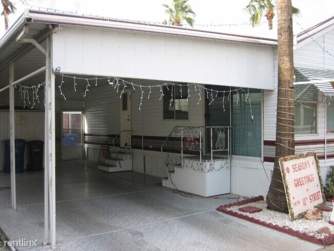 Foto del edificio - 3401 E Main St