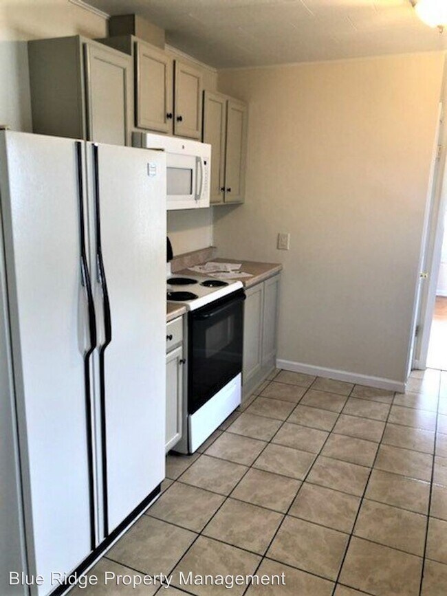 Building Photo - 3 br, 1 bath House - 1454 East Sevier