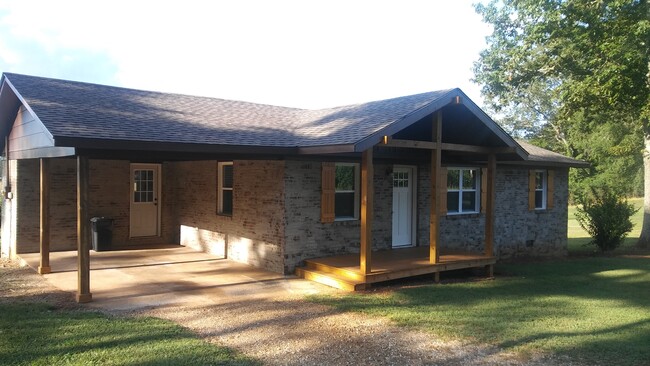Country Rental on nearly an acre of land close to 565 - 26987 Henderson Rd