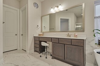 Building Photo - 15230 Tree Swallow Ct