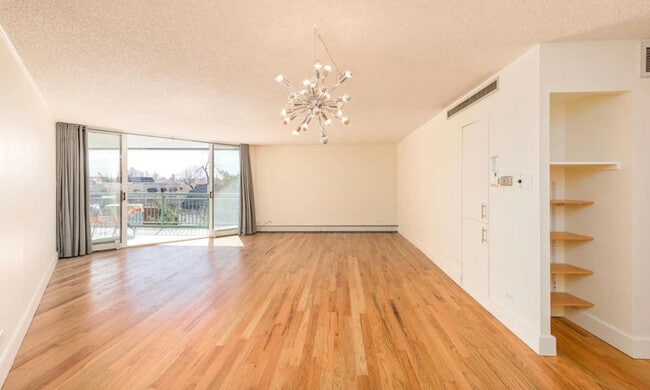 Foto del edificio - 550 E 12th Ave