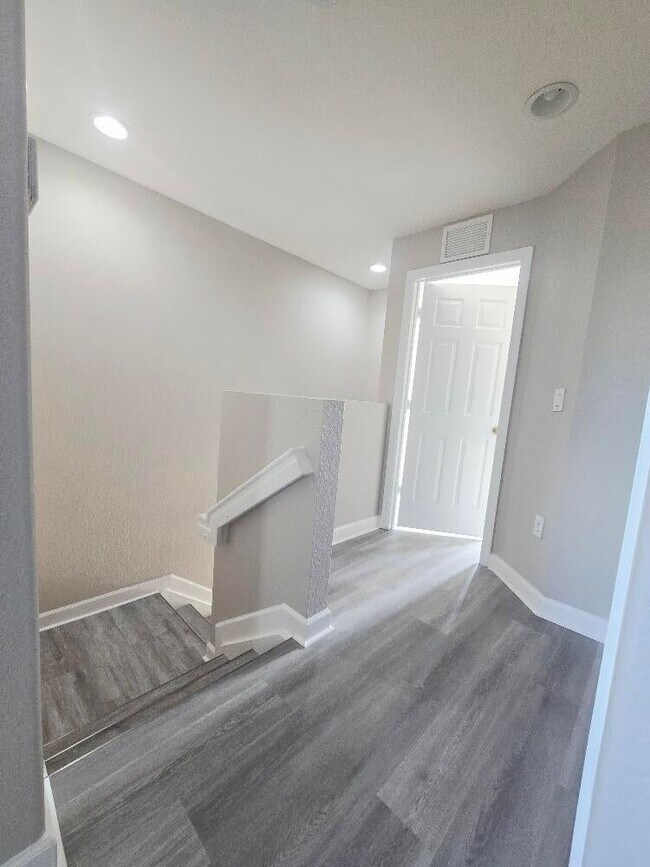 Foto del edificio - 3803 Shoma Dr