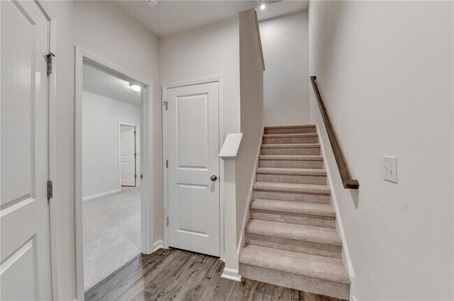 Foto del edificio - 3587 Hidden Valley Cir