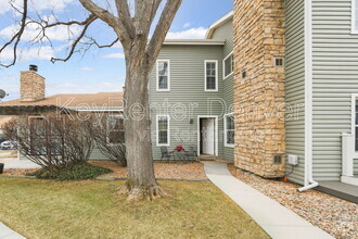 Building Photo - 8466 Everett Way