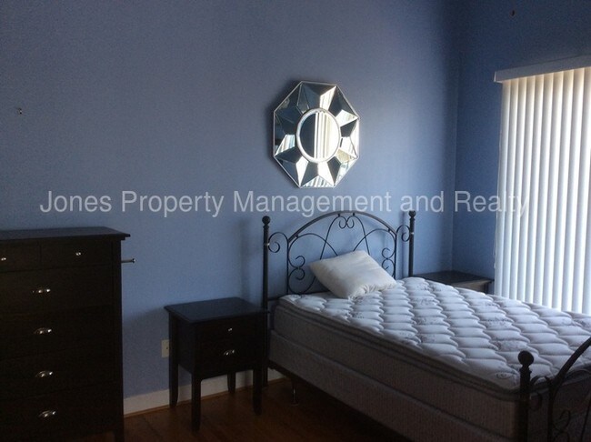 Foto del edificio - 135 S Lee St