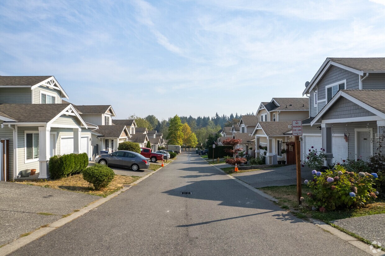 Exterior - 2704 000140th Pl Sw