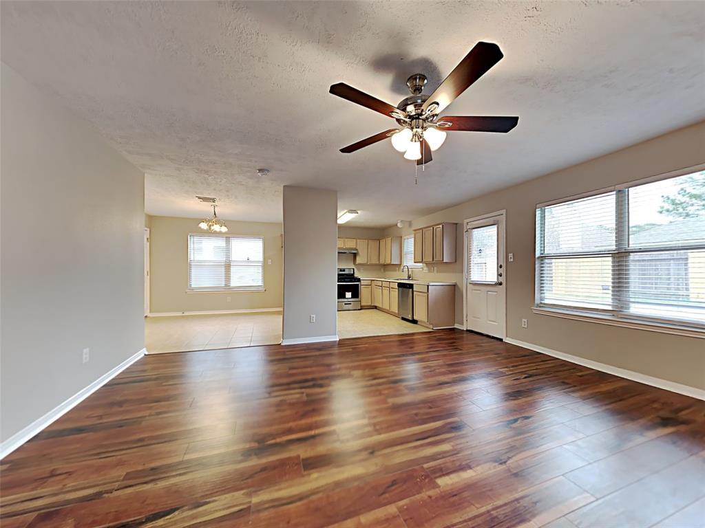 1614 Trail Forest Ct, Humble, TX 77339