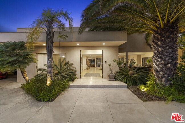 Foto del edificio - 510 Leslie Ln