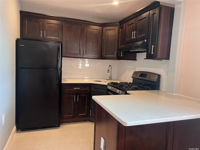 Foto del edificio - 11714 135th St