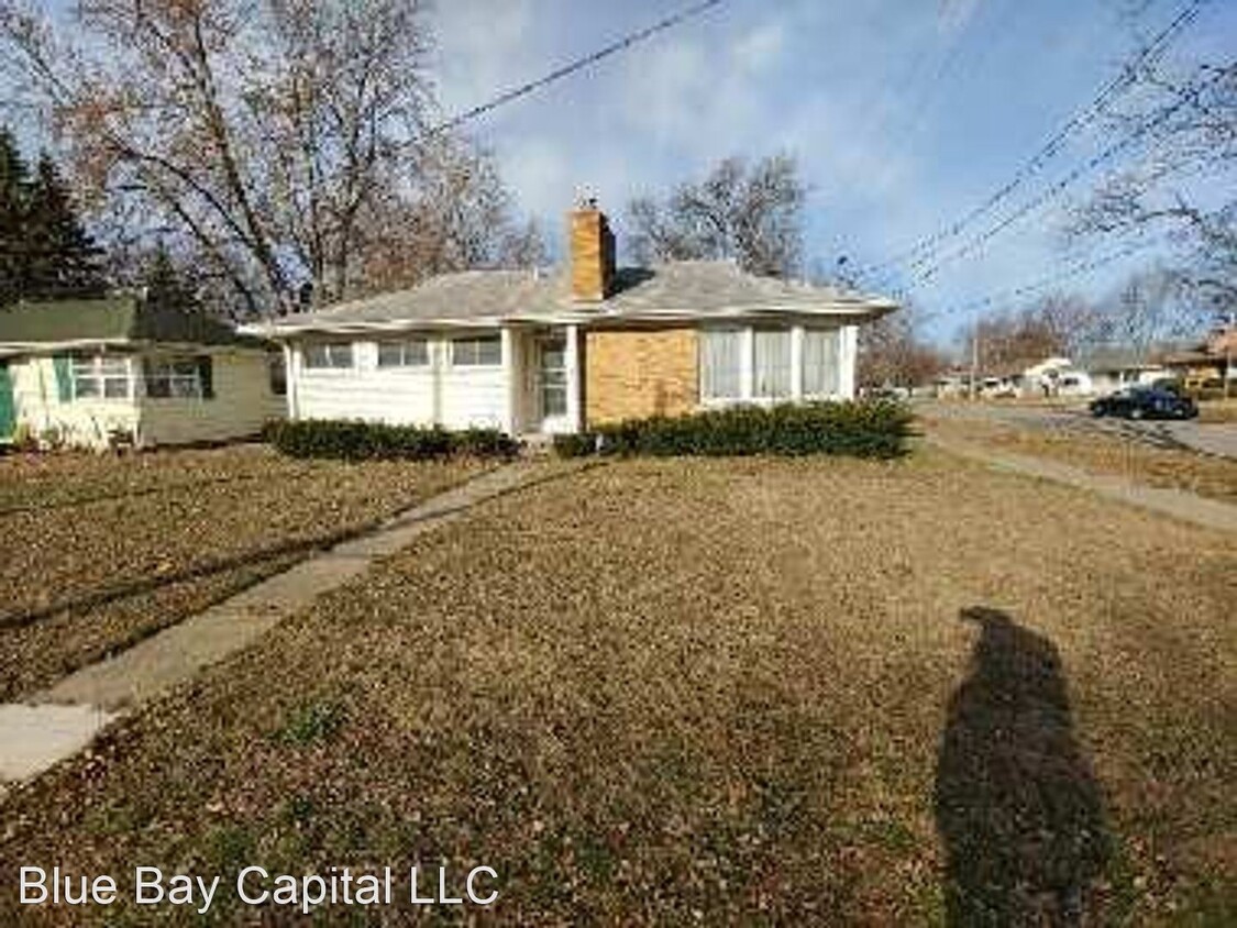 Primary Photo - 3 br, 1.5 bath House - 3043 Clyde Park Ave SW
