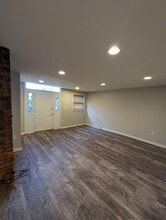 Building Photo - 138 S 24th St