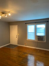 Building Photo - 952 N Holyoke Ave