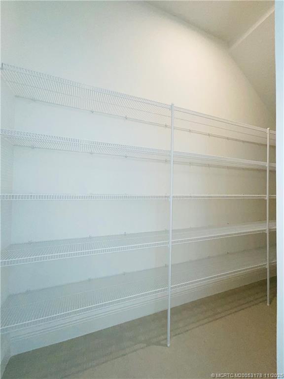 Foto del edificio - 860 SW St Creek Dr