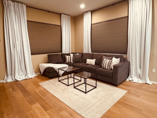 Fotografía del edificio - 13019 Park Pl