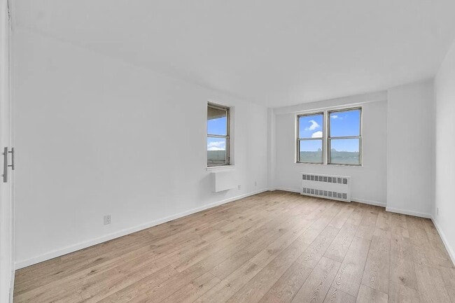 Photo - 5800 Arlington Ave Apartment