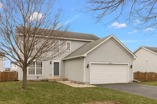 Building Photo - 605 Ramsden Rd