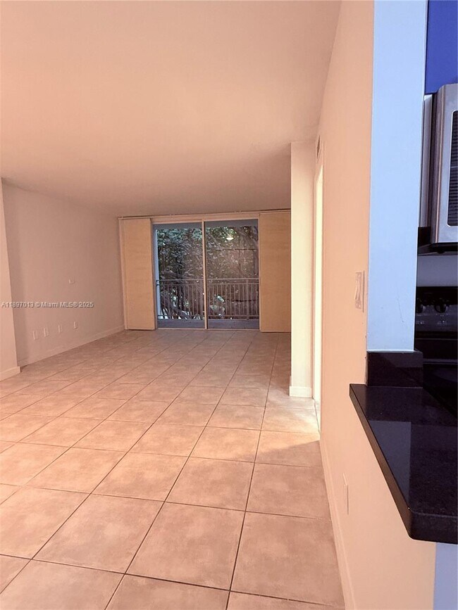 Foto del edificio - 777 NE 62nd St