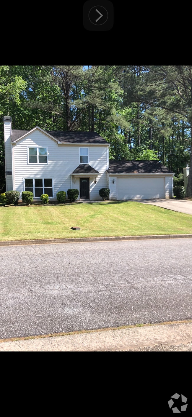 Building Photo - 10892 Morning Dove Dr