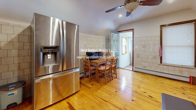 Foto del edificio - 15 Stanley Ave