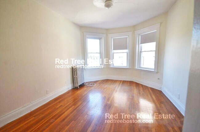 Building Photo - 5 Walbridge St