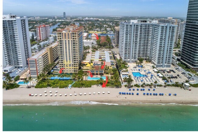 Foto del edificio - 2069 S Ocean Dr