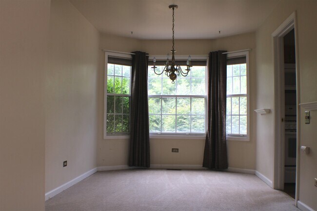 Foto del edificio - 1640 Glacier Pkwy