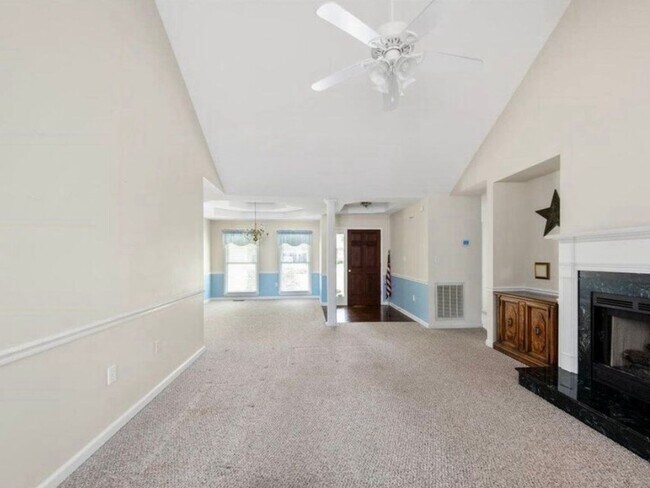 Foto del edificio - 4 Bedroom Single Family Home in Macon