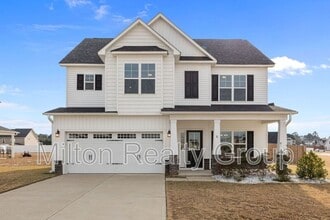 Building Photo - 8 Looping Horse Cir