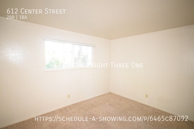 Foto del edificio - Capitola 2 bed / 1 bath unit in duplex wit...
