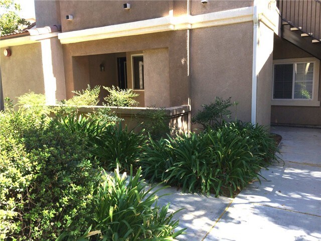 Foto principal - 41410 Juniper St