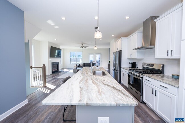 Foto del edificio - 1521 Knoll Ln