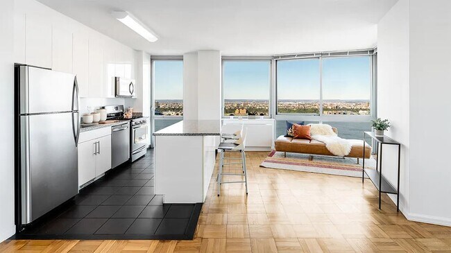 Foto del edificio - 505 W 37th St
