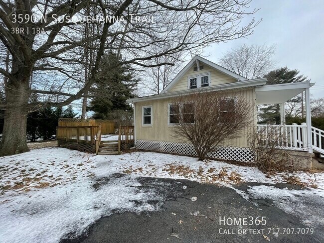 Building Photo - Charming 3 Bedroom, 1 Bath Home in North York