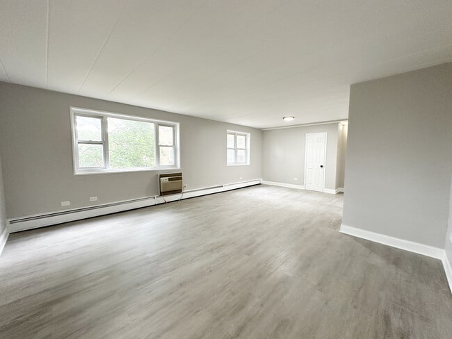 Foto del edificio - 2035 W Granville Ave