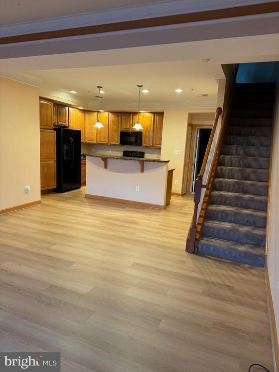 Building Photo - 3650 Carriage Hill Dr