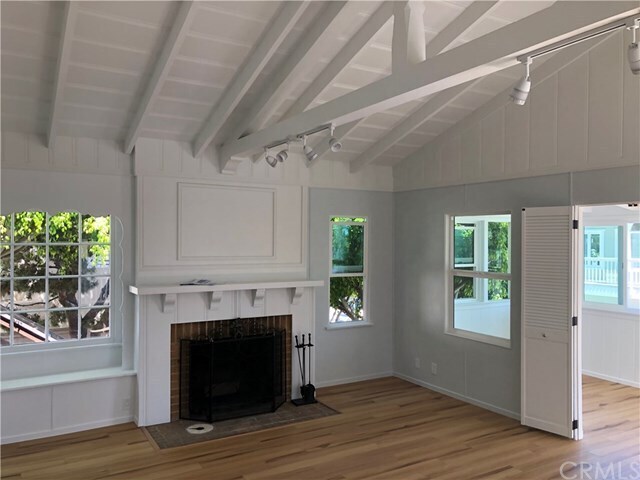 Building Photo - 345 33rd St