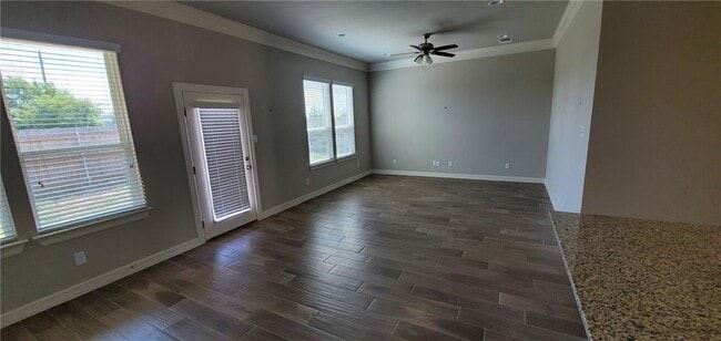 Building Photo - 100 Bailey Kay Ct