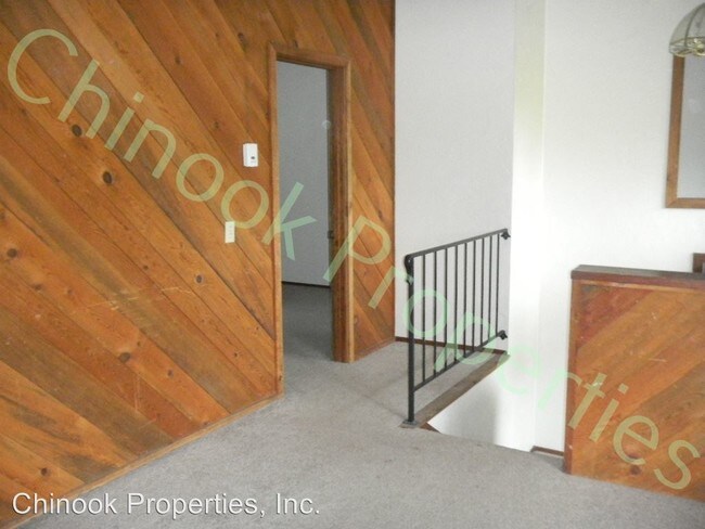 Foto del edificio - 2210 Birch Ln
