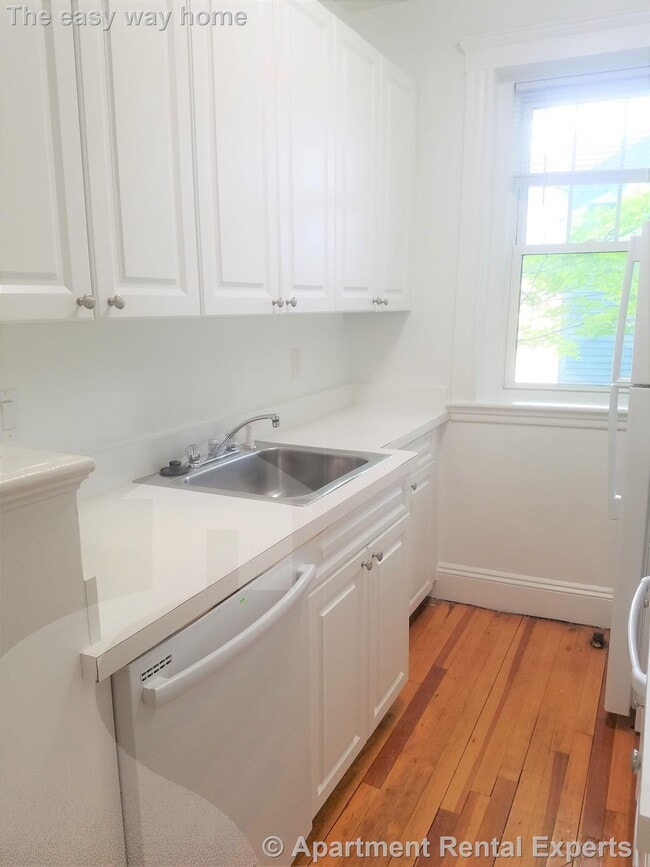 Photo - 19 Wendell St Apartment