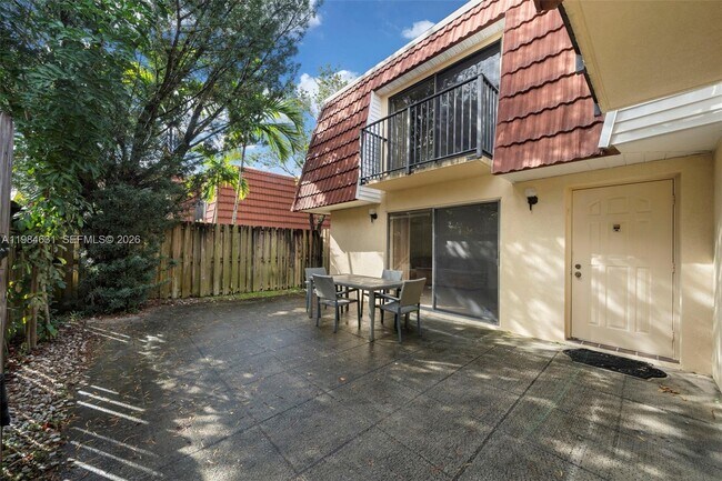 Foto del edificio - 713 NW 99th Cir