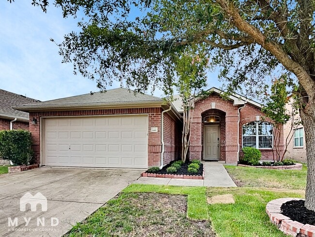 Building Photo - 1002 Camp Verde Dr